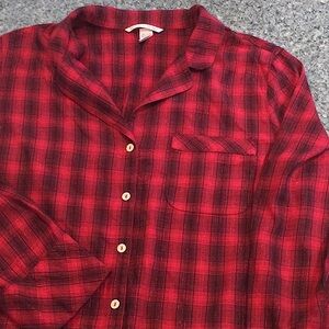 💕Victorias’ Secret flannel long sleeved shirt size medium